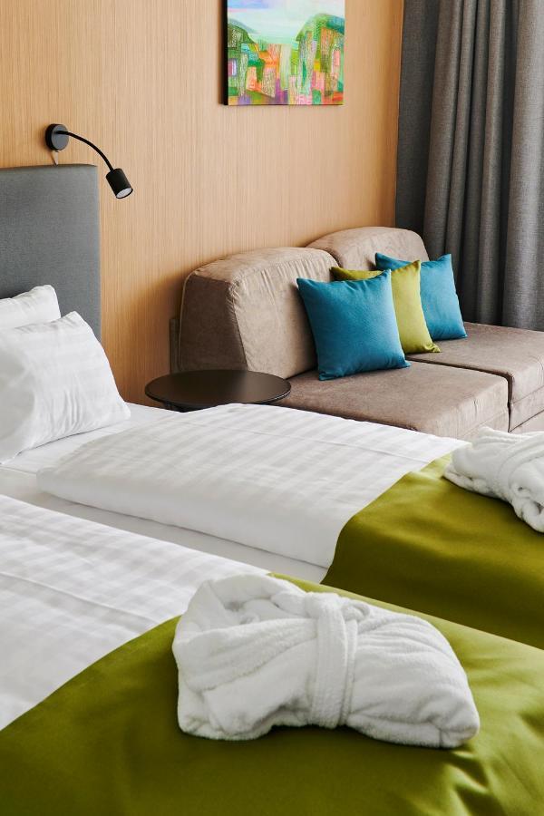 Hotel Otp Balatonszemes Ngoại thất bức ảnh