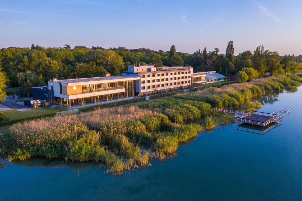Hotel Otp Balatonszemes Ngoại thất bức ảnh