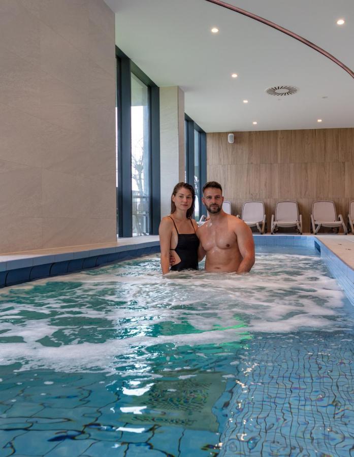 Hotel Otp Balatonszemes Ngoại thất bức ảnh