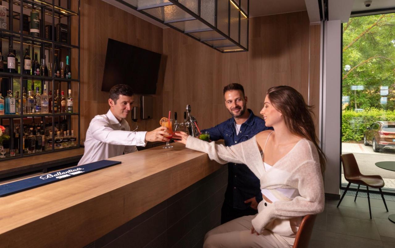 Hotel Otp Balatonszemes Ngoại thất bức ảnh